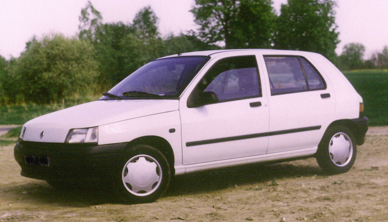 Renault Clio I (1990-1998).jpg